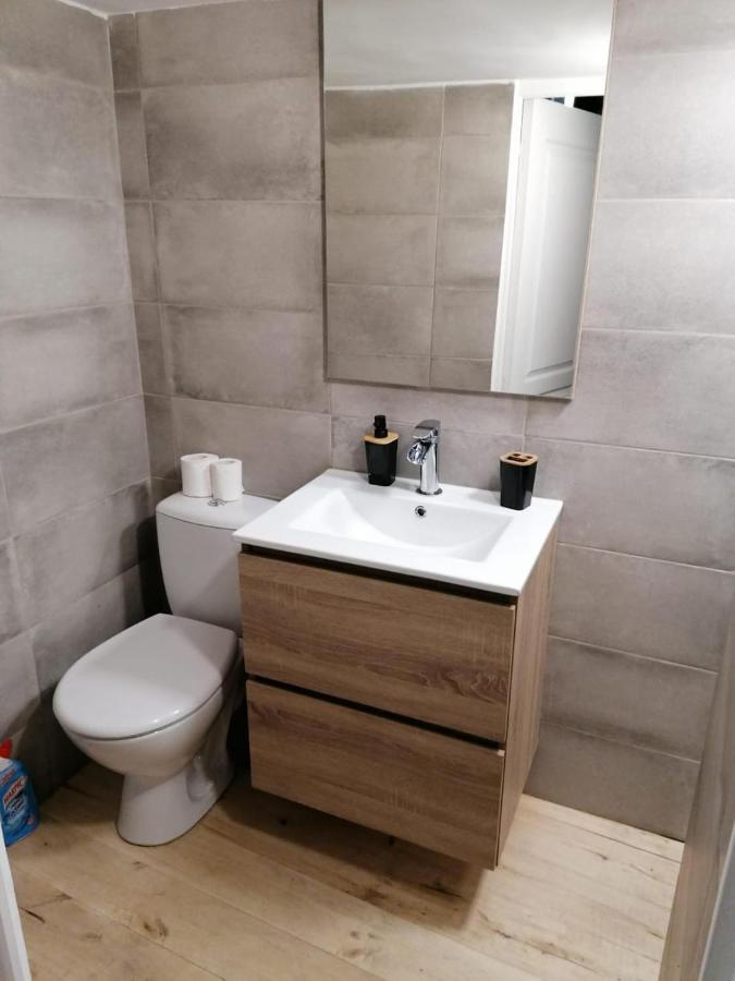 Studio Renove Centre Mansle Apartment Exterior foto