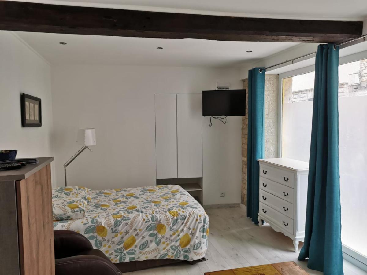 Studio Renove Centre Mansle Apartment Exterior foto
