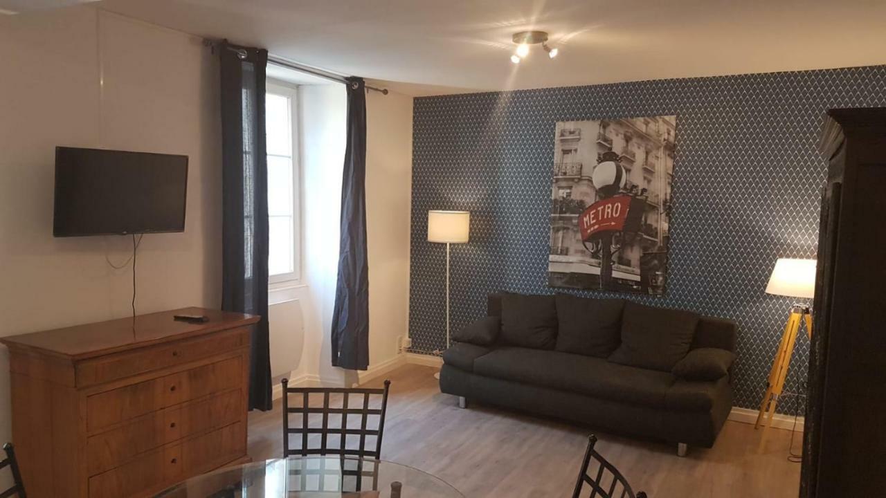 Studio Renove Centre Mansle Apartment Exterior foto